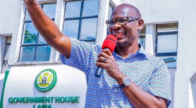 Nasarawa: Gov. Sule receives hero’s welcome back home