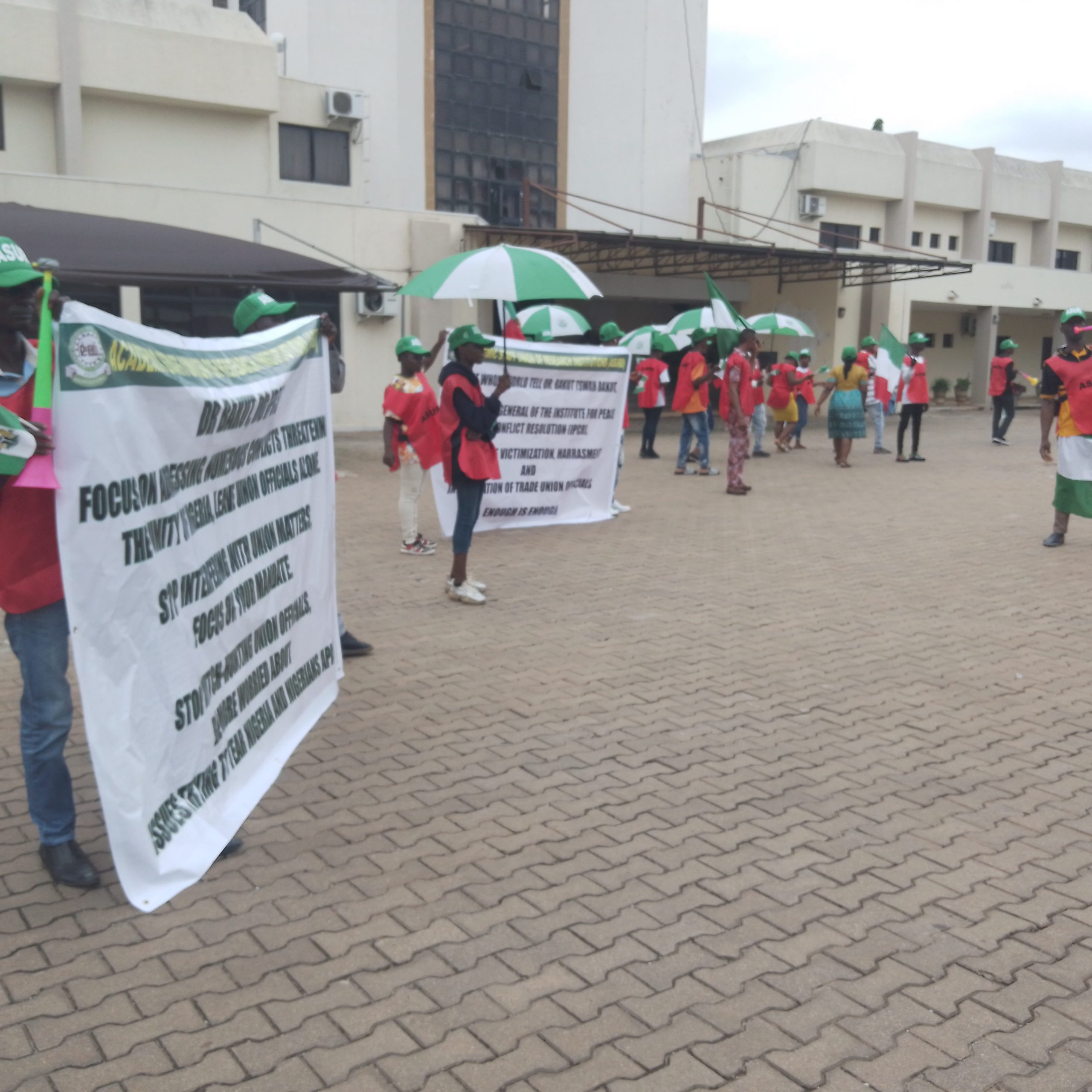 ASURI pickets IPCR over alleged intimidation, attempt to sack union leaders