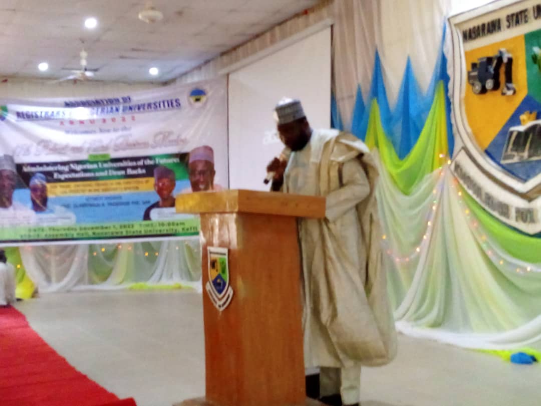 Gov Sule, Emir of Keffi host VC, others… urged registrars to entrench academic culture.