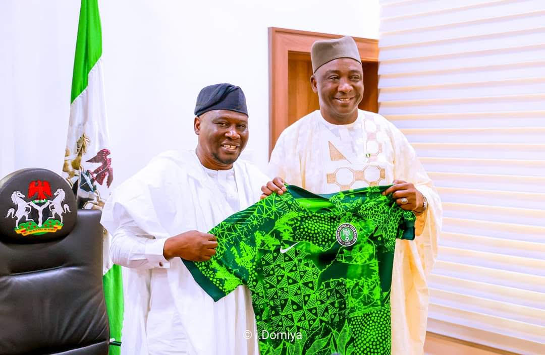 Gov Fintiri assures NFF of world-class stadium in Yola 