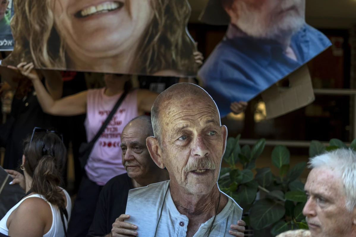 Gaza hostages’ families hope in cease-fire talks 