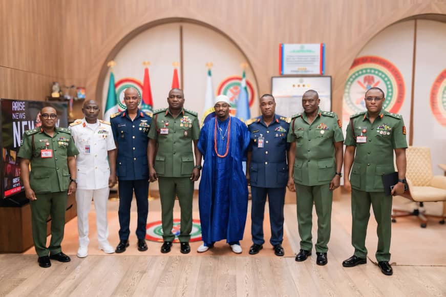 CDS commends traditional rulers, received Dein of Agbor Kingdom