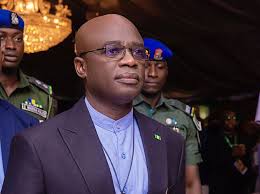 Gov Eno Announces ₦80,000 Minimum Wage