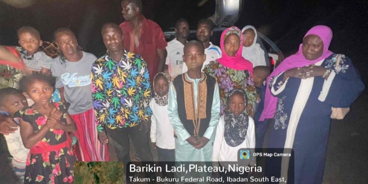 Troops Rescue 16 kidnapped Passengers in Plateau 