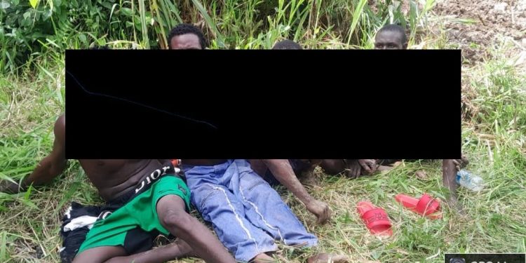 Nigerian Navy Units Clamp Down on Crude Oil Thieves 
