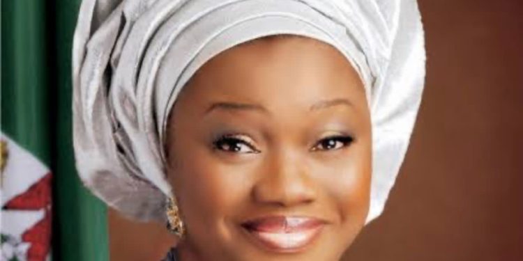 NUJ FCT Chairman Ike Felicitates With Wife of Senate President Dr (Mrs) Unoma Akpabio on her 54th birthday