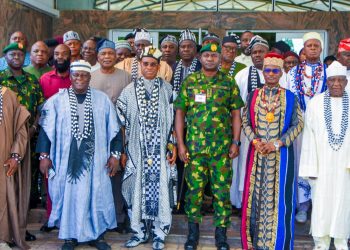 Operation Restore Peace In Benue State: CDS Meets With Traditional Rulers in Makurdi 