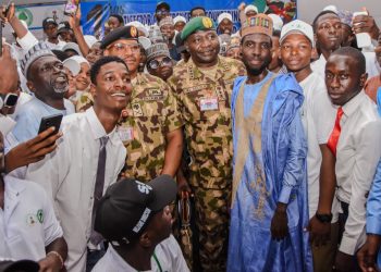 Gen Musa Inaugurates Student-Led Safe Teams to Counter Extremism in NE