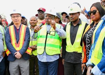 Umahi Commissions Enugu–Onitsha Expressway Section, Rallies Southeast Support for Tinubu