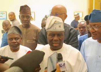 Kwara 2027: Hon. Bolarinwa Picks APC Nomination Forms, Pledges Security, Better Living Standards