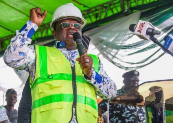 Umahi Assures Timely Completion of Osun–Oyo Road Projects, Defends Infrastructure Borrowing