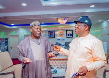 Nigerian Students Recognise Umahi’s Exploits as Works Minister, Honour Him as Grand Patron