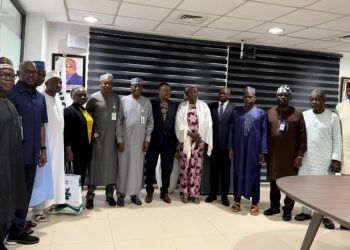 Nigerian Students Recognise Umahi’s Exploits as Works Minister, Honour Him as Grand Patron