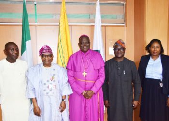 Enikanolaiye Pushes for Religious Tolerance, Pledges Stronger Support for Pilgrims