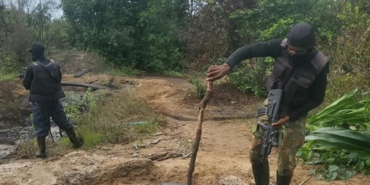 Nigerian Navy Uncovers 40,000 Litres of Suspected Crude Oil in Delta-Report Says