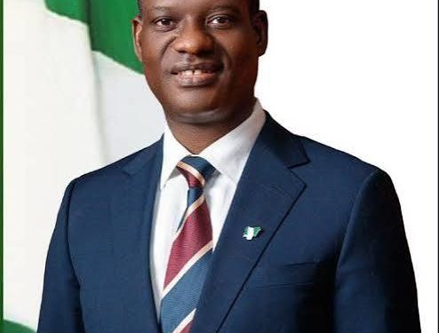 Oyedele Reacts as Fitch Revises Nigeria’s Outlook to Positive as Oil Output Hits OPEC Target, Inflation Seen at 15.4%